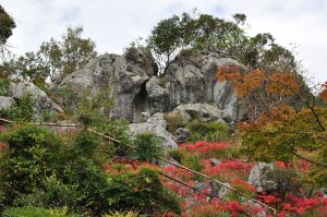 金生山　岩巣公園