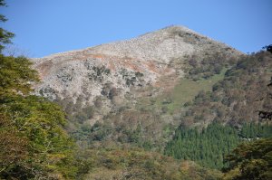 霊仙山