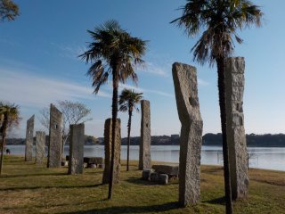 湖岸の公園