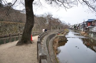 千姫の小路を歩く