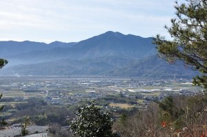 ハイキングコース頂上の展望台より